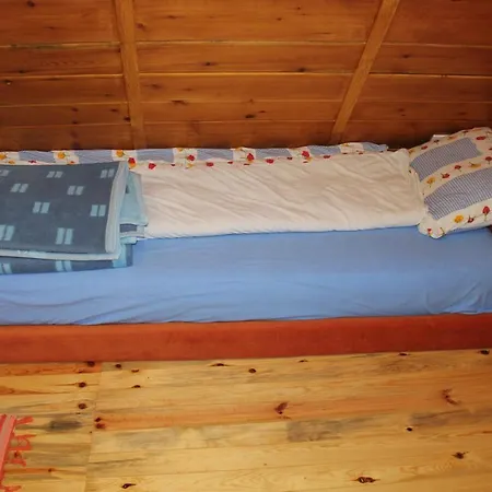 Tornik Lodge