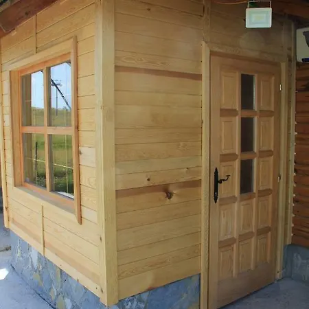 Lodge Tornik